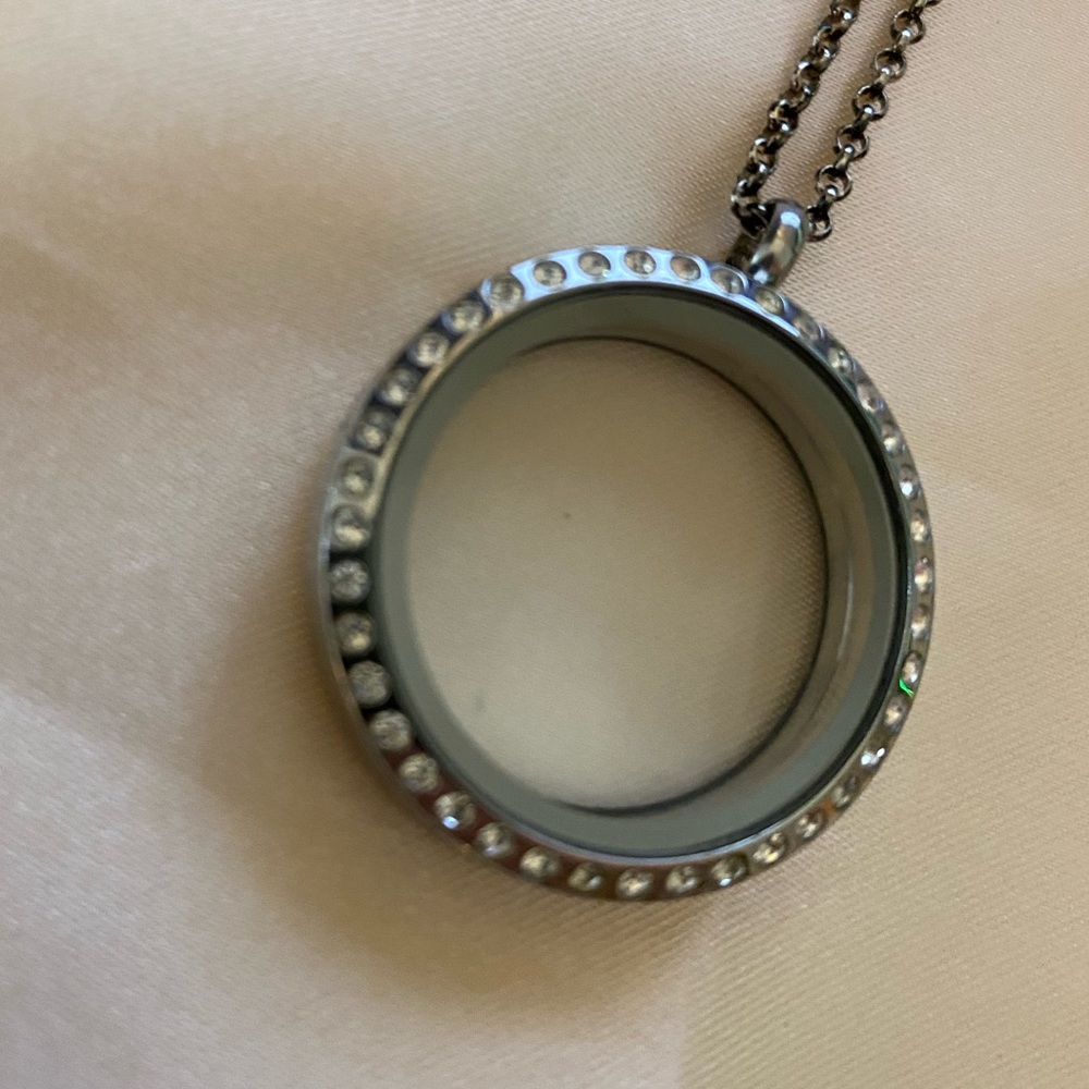 Origami Owl Silver Rhinestone Charm Locket and Origami Chain Necklace